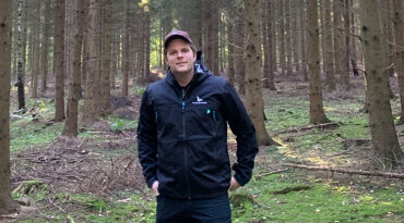 Simon Edberg i skogen